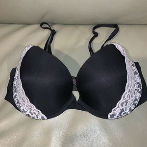 Victoria Secret bra 32D